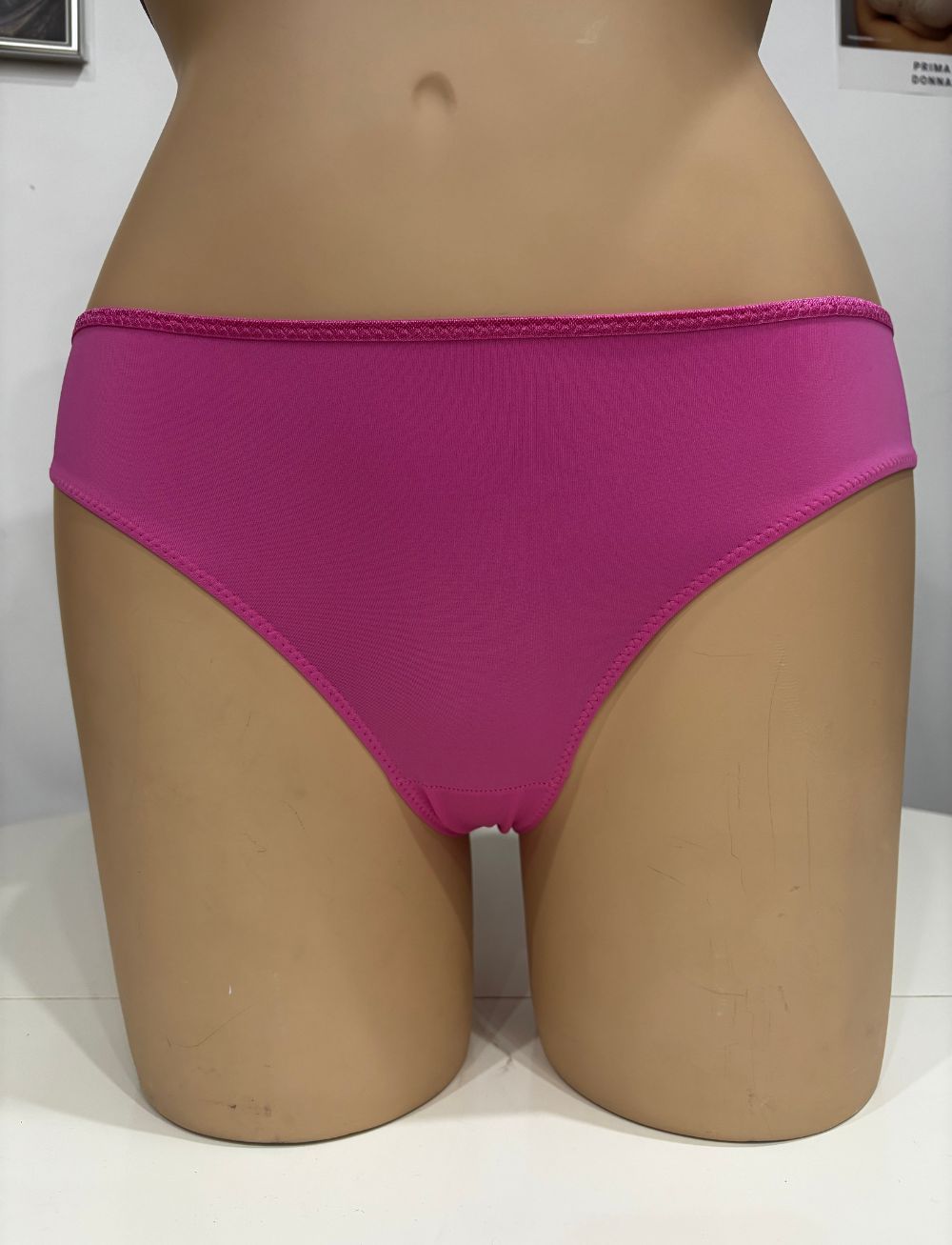 Corin Virginia Free Cut Brief Pink Ribbon