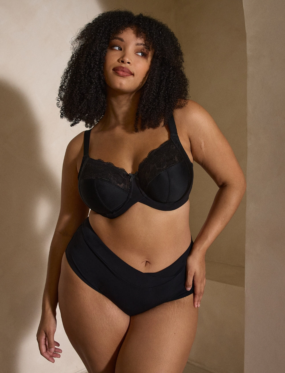 Sculptresse Amara Full Cup Bra Black
