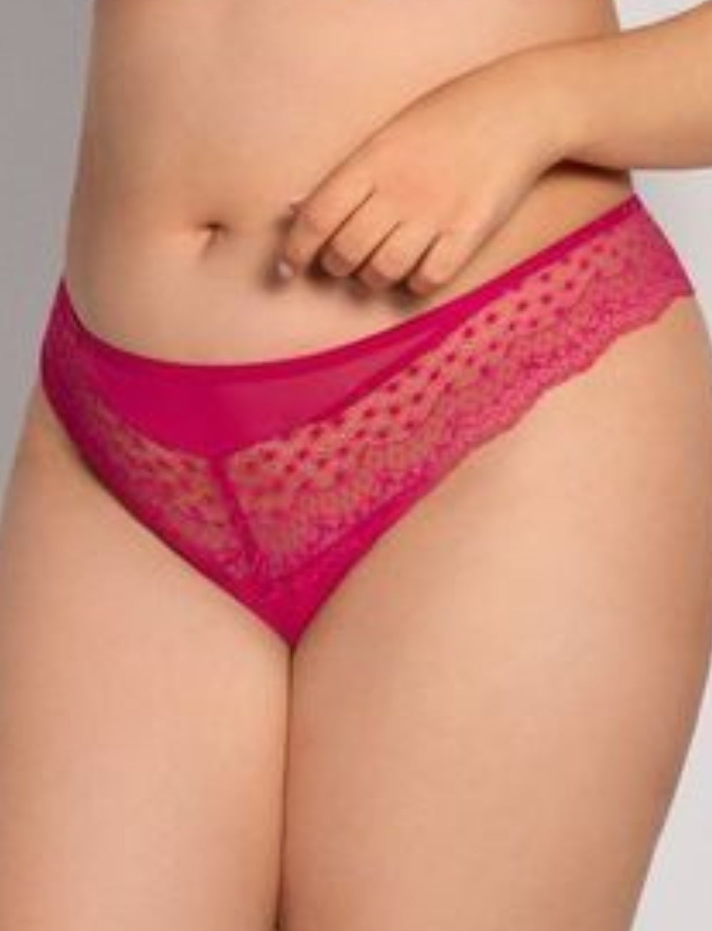 Ulla Josy Thong Cherry
