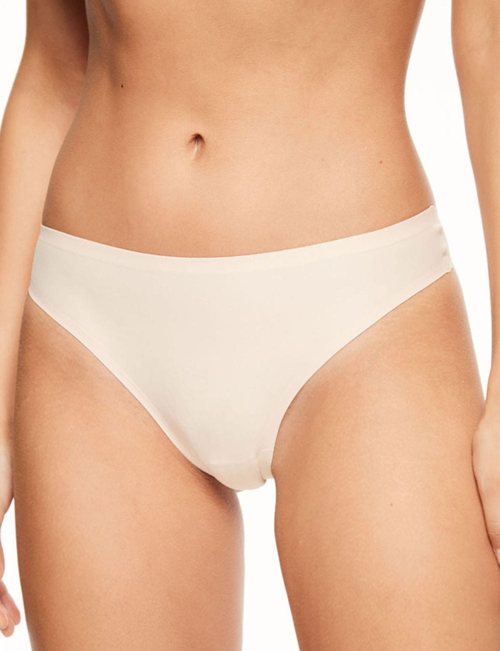 Chantelle Basics - Thong Chantelle Soft Stretch One Size Thong Golden Beige