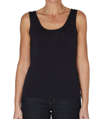 Tani Basics - Clothing Tani Scoop Tank Black