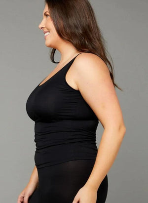 Tani Clothing - Basics - Top Tani Scoop Tank Black