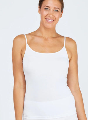 Tani Clothing - Basics - Top Tani String Singlet White