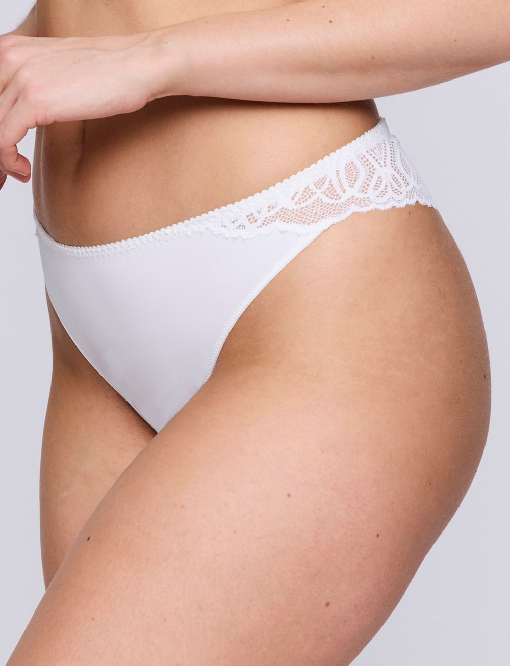 Primadonna Salerno Thong Natural