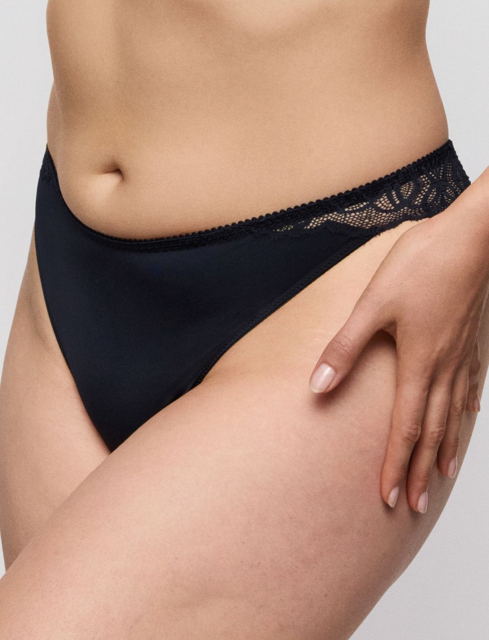 Primadonna Salerno Thong Midnight Blue