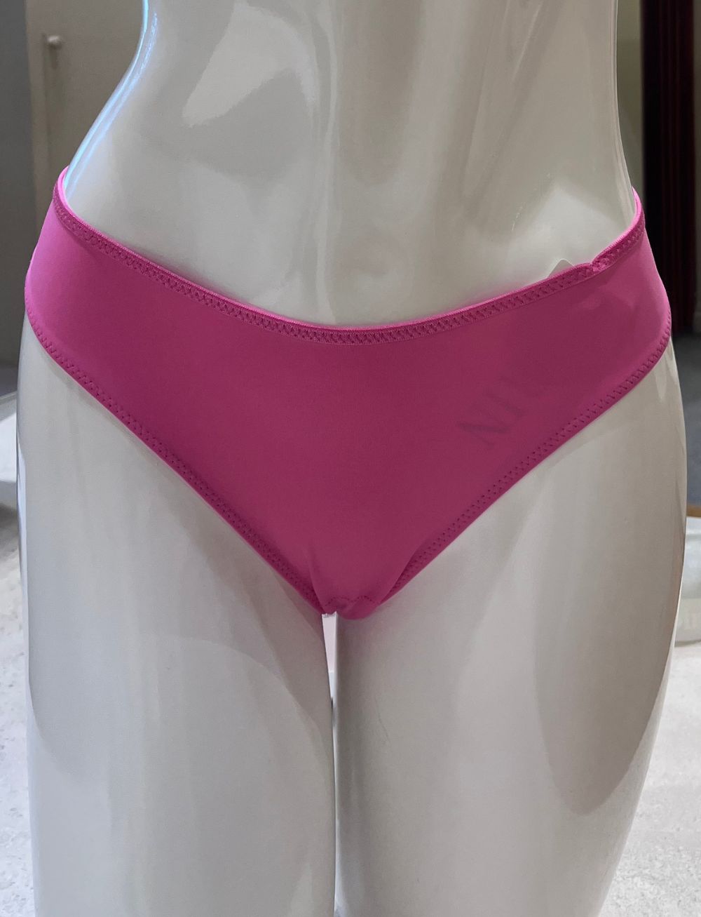 Corin Virginia Free Cut Thong Pink Ribbon