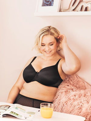 Ulla T-Shirt Bra - Moulded Ulla Meghan Foam Moulded Shaping Bra Black