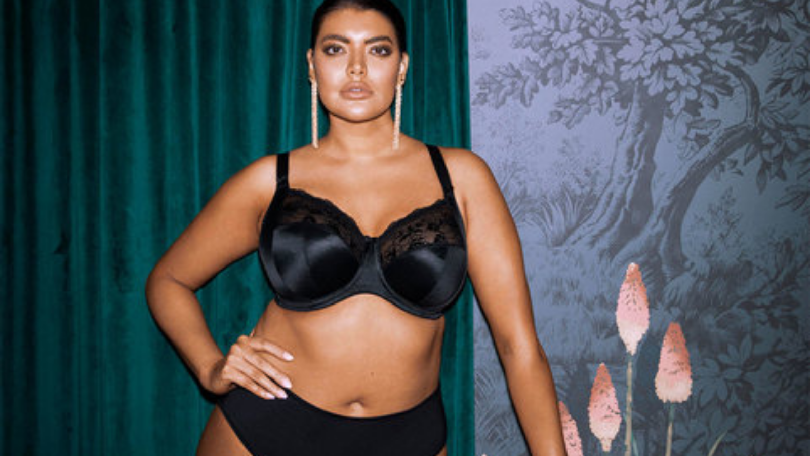 Myth No.3 - A Minimiser bra will make me look smaller