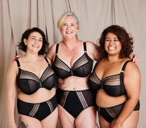 Bra Review - Elomi Matilda Plunge Bra