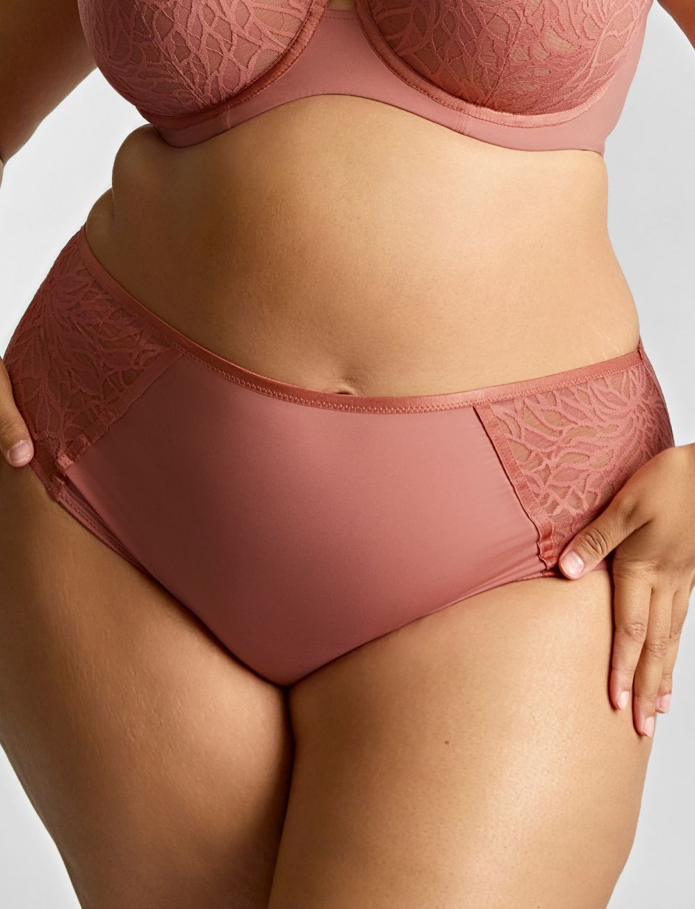 Sculptresse Sophia Deep Brief Sienna Rose