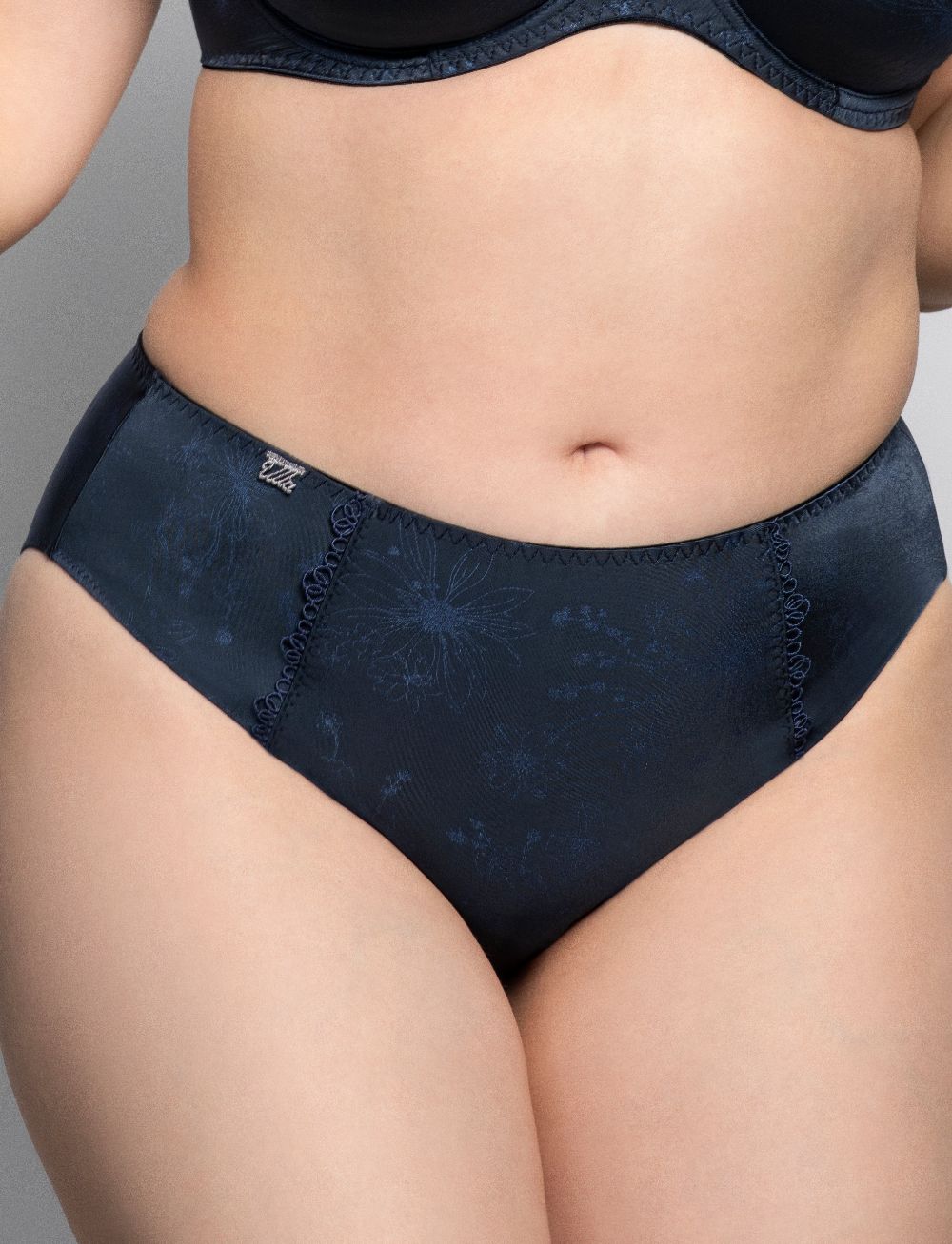 Ulla Viola Brief Midnight