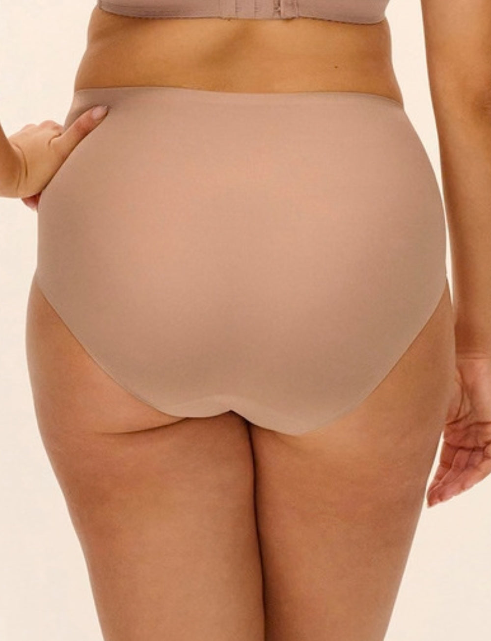 Fantasie Smoothease Invisible Stretch Full Brief Cafe au Lait