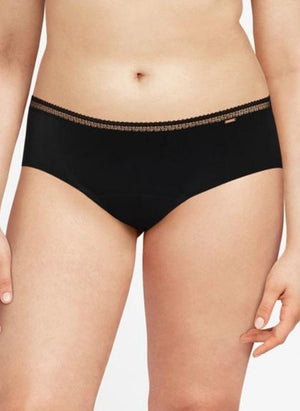 Chantelle Clothing - Basics Chantelle Life Graphic Period Hipster Shorty Black