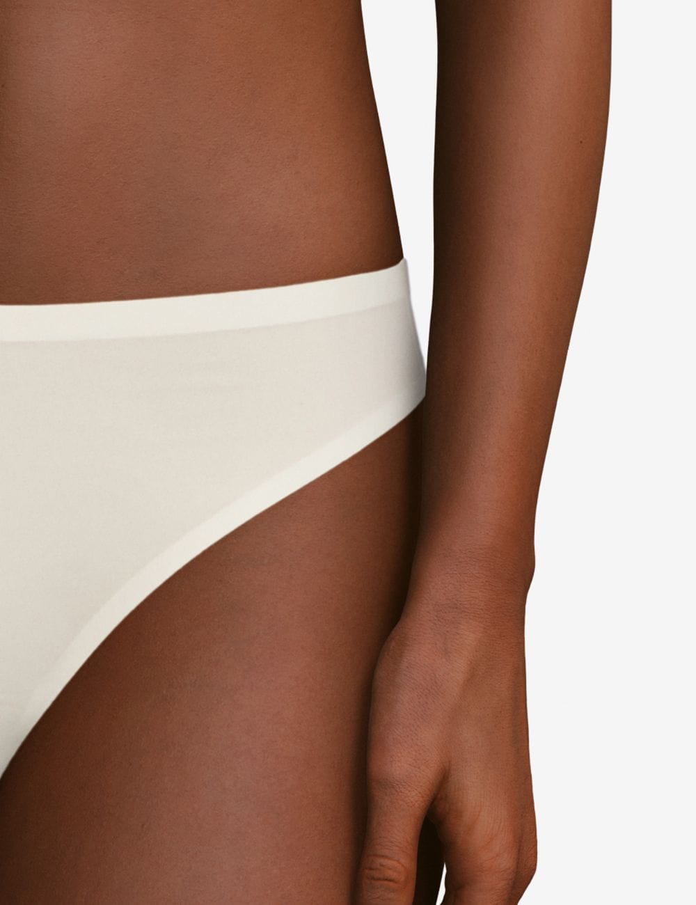 Chantelle Clothing - Basics Chantelle Soft Stretch One Size Thong Ivory