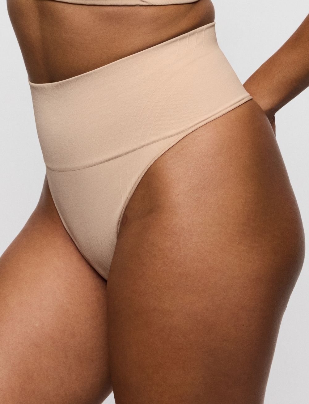 Primadonna Nudda High Waist Thong Café Latte