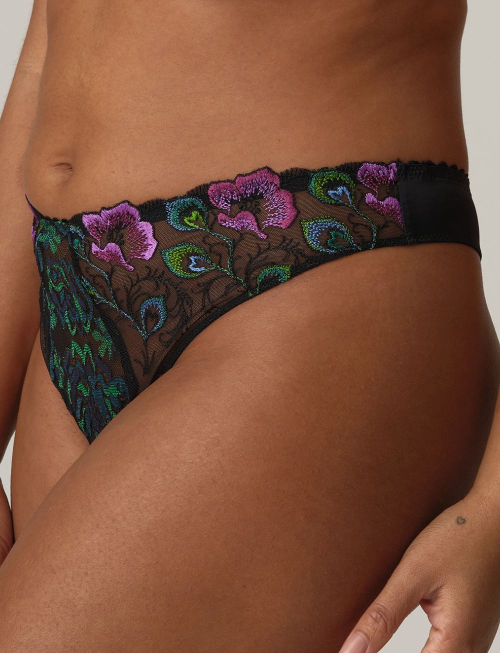 Primadonna San Angel Thong Peacock Feather