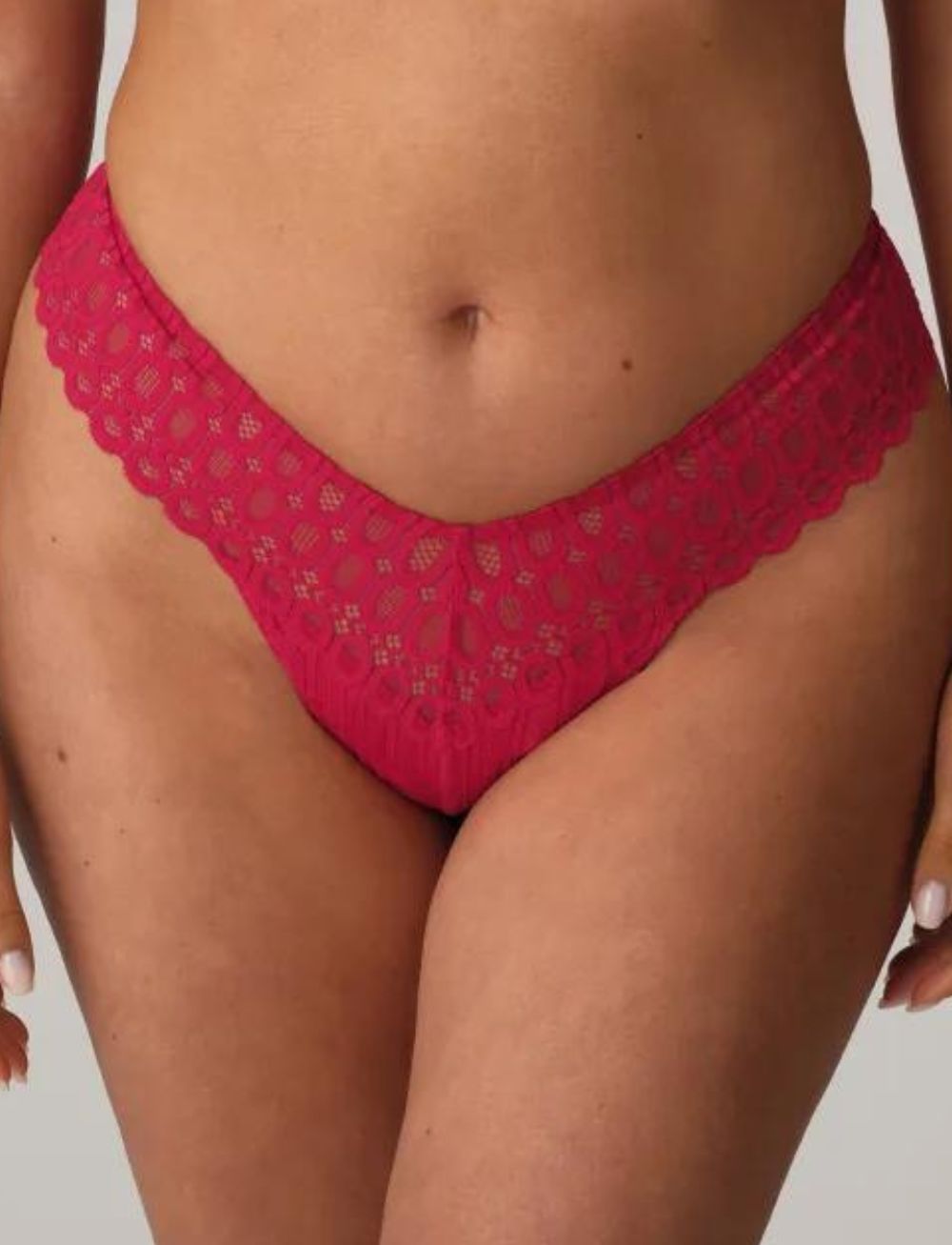 Primadonna Twist Los Ayala Thong Sangria